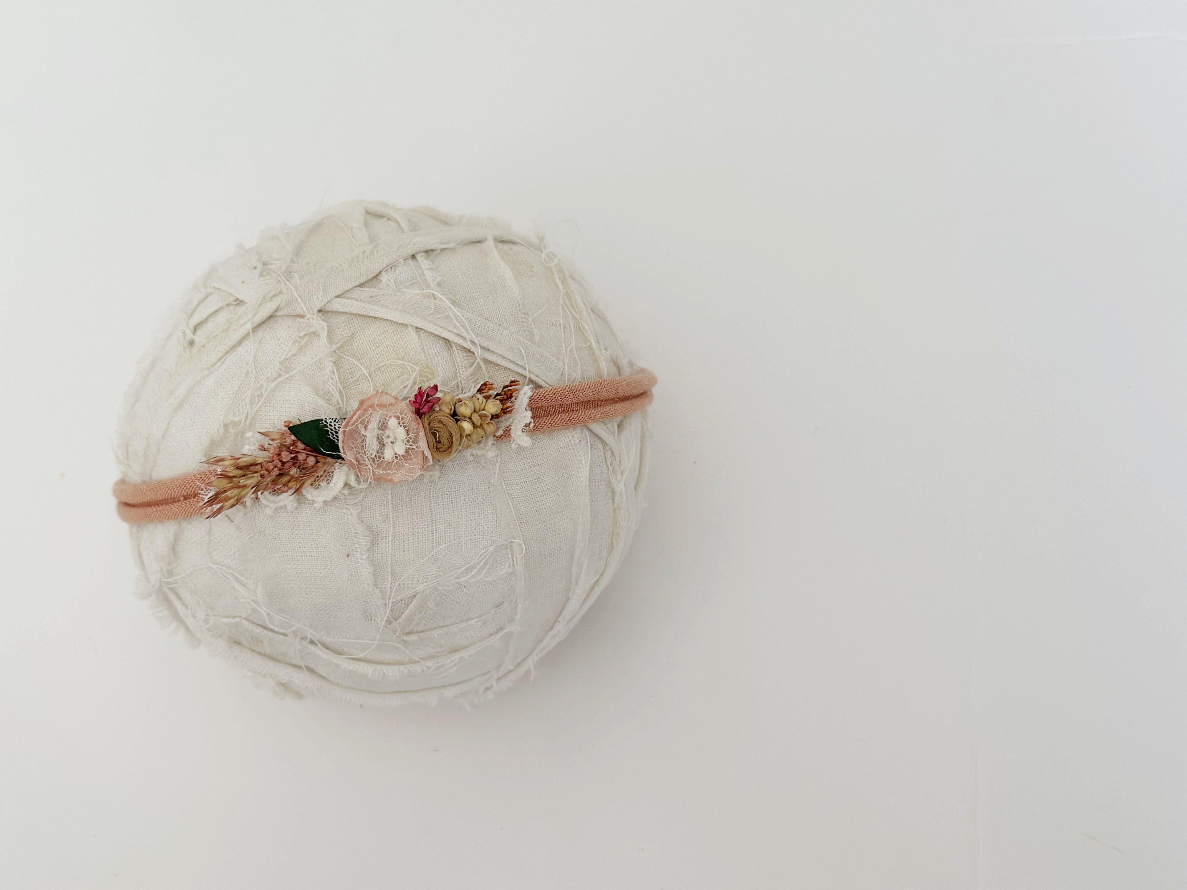 Rose Tart Dainty Band