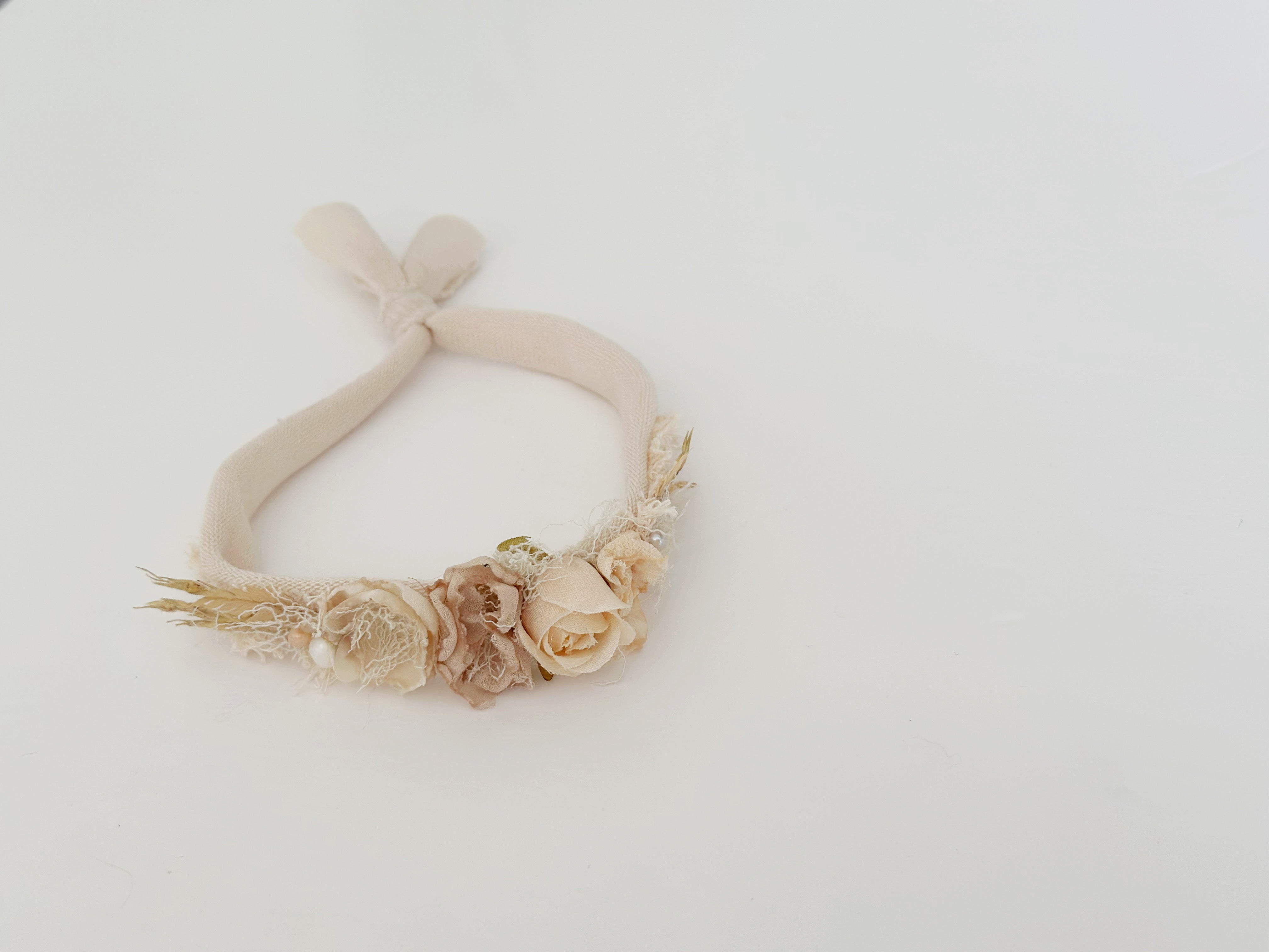 Natural Rosey Plush Band